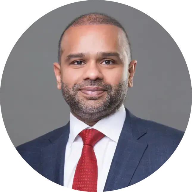 أديب عبدالغفور